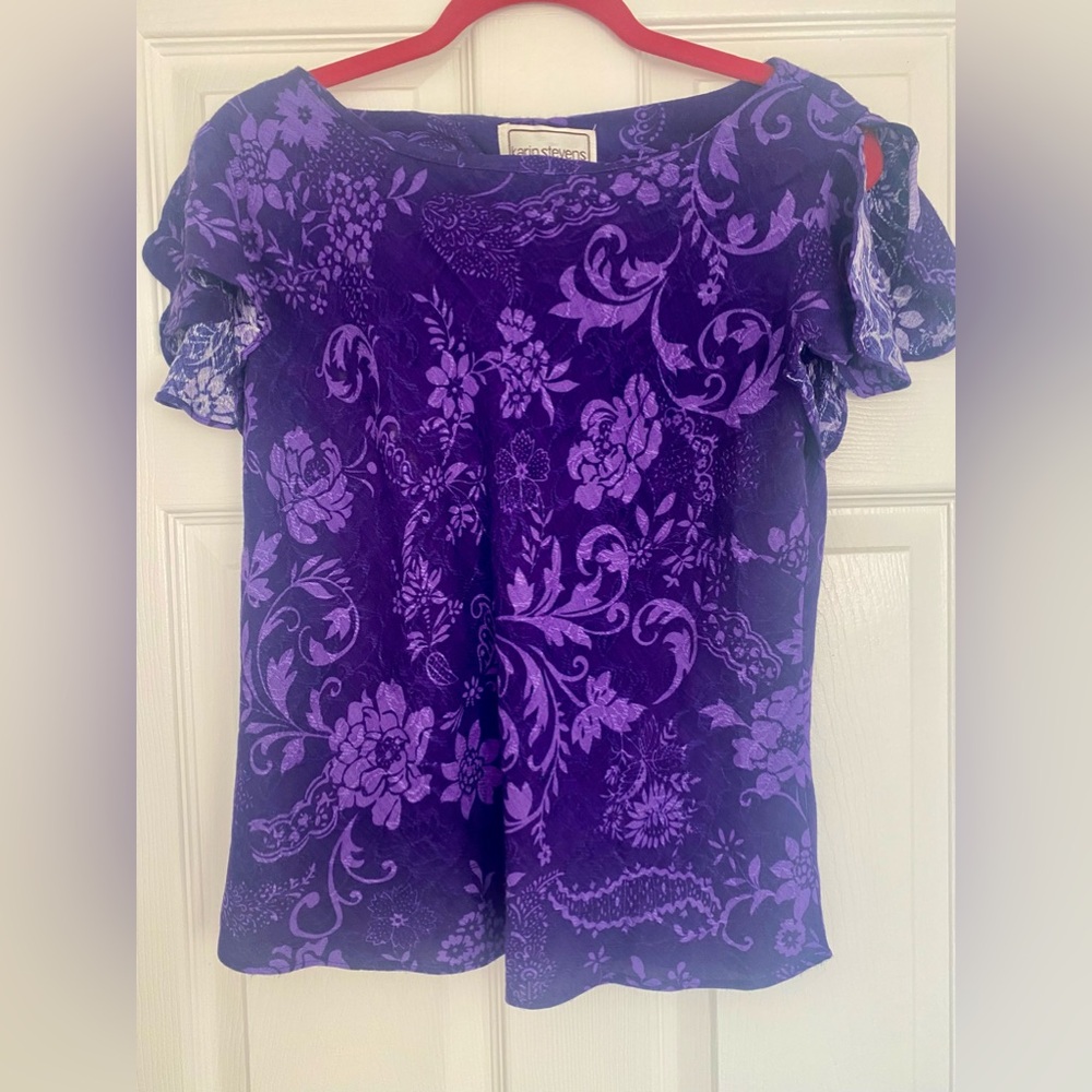 Butterfly sleeves, top